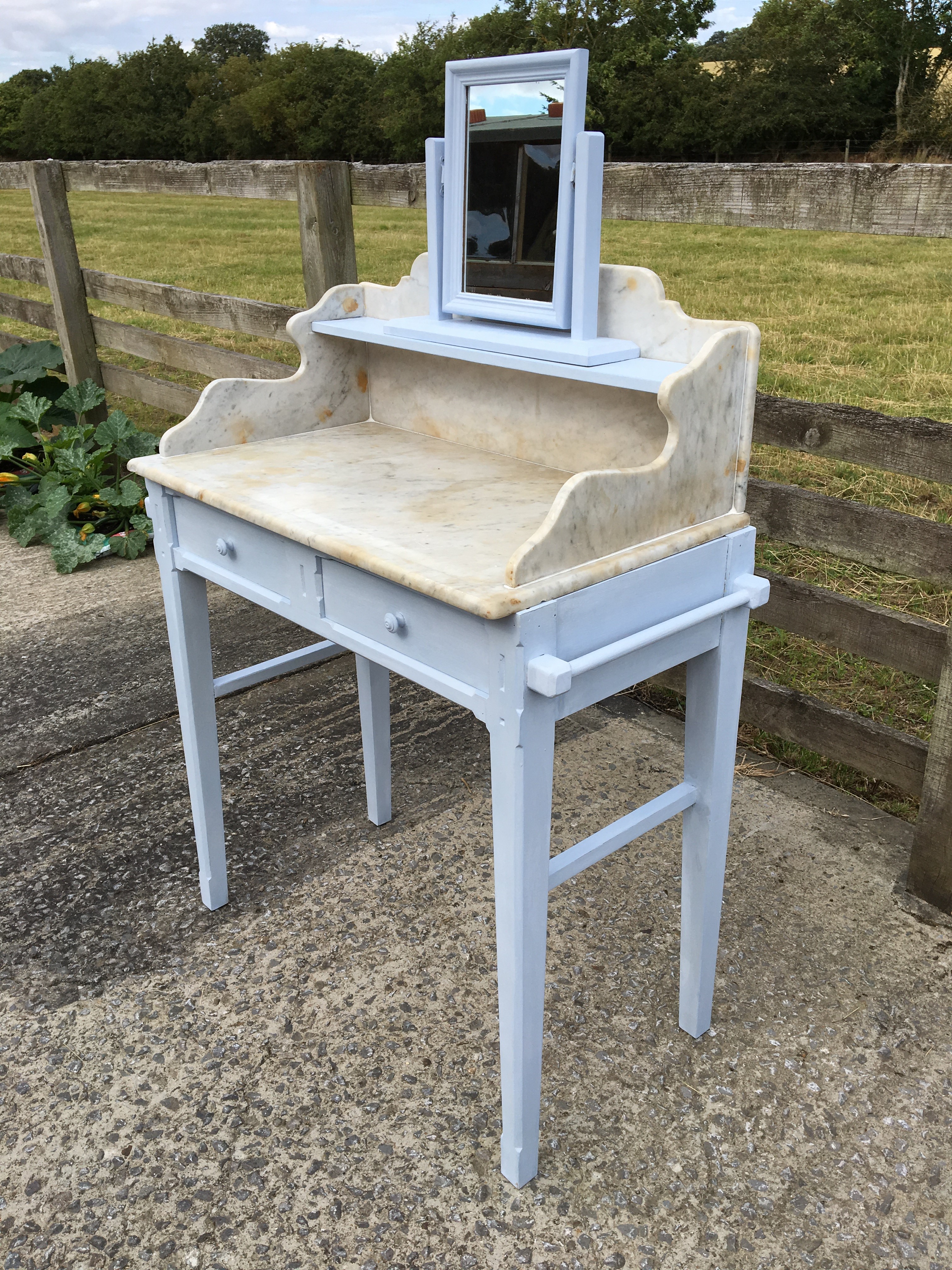 Wash Stand