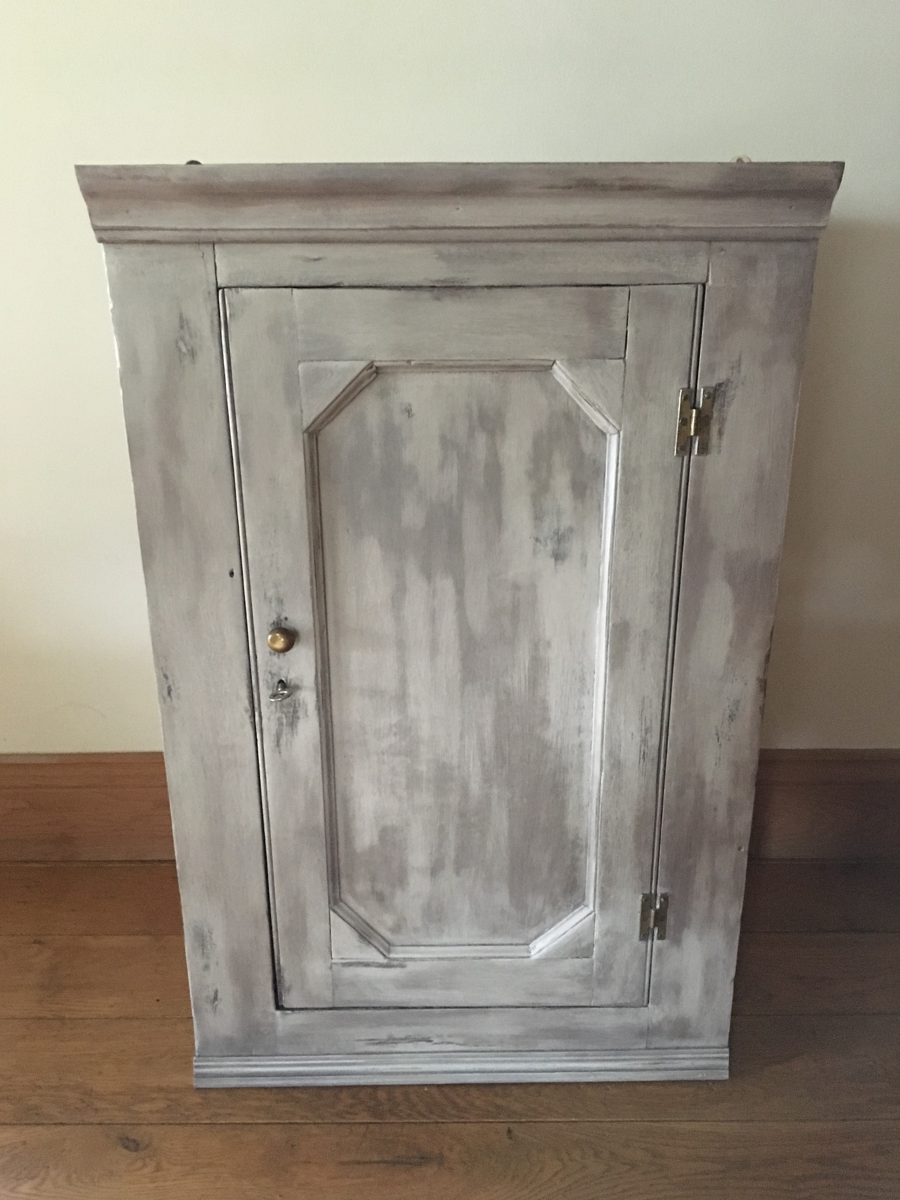Corner Cabinet
