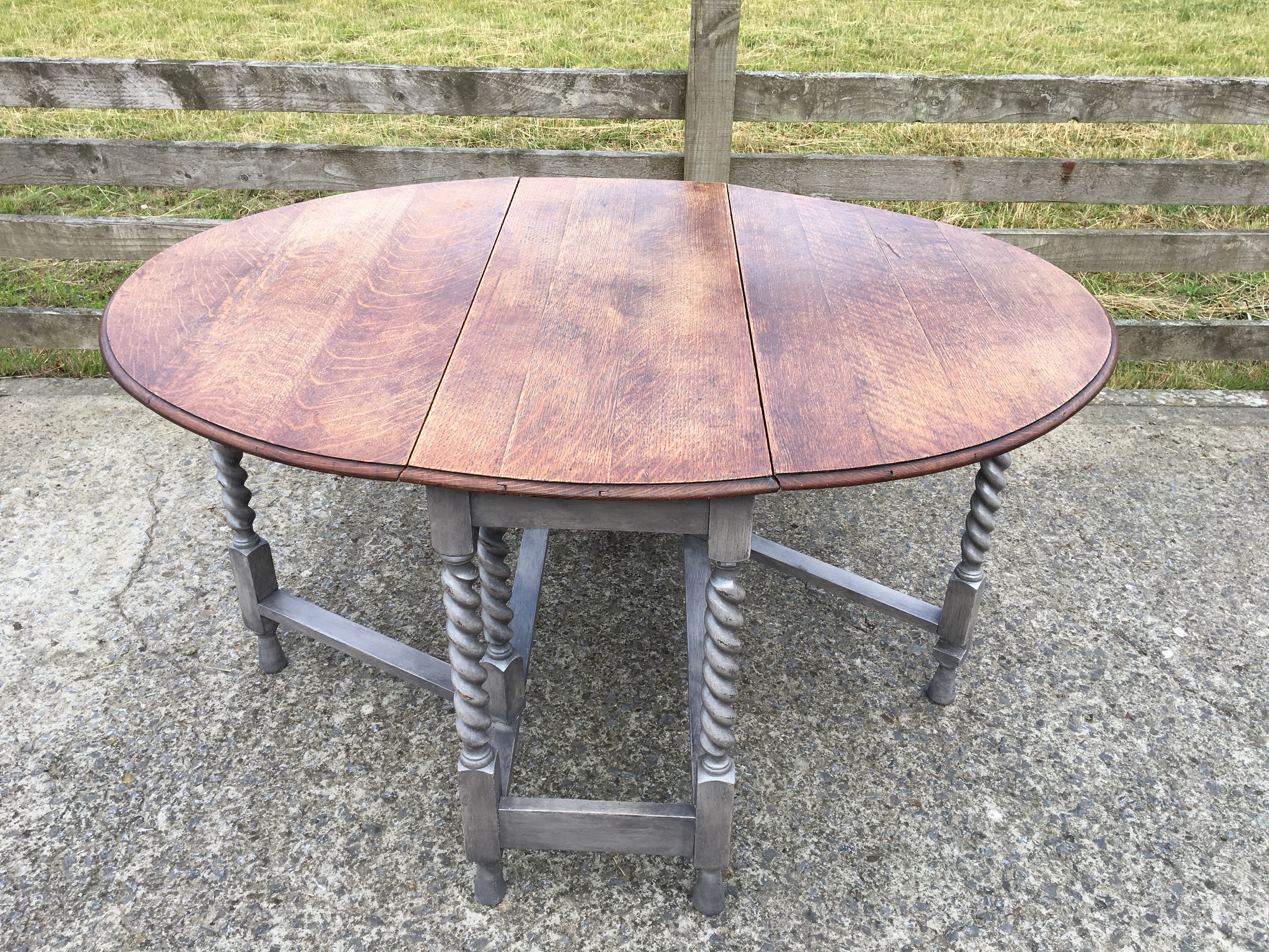 Gate Leg Table