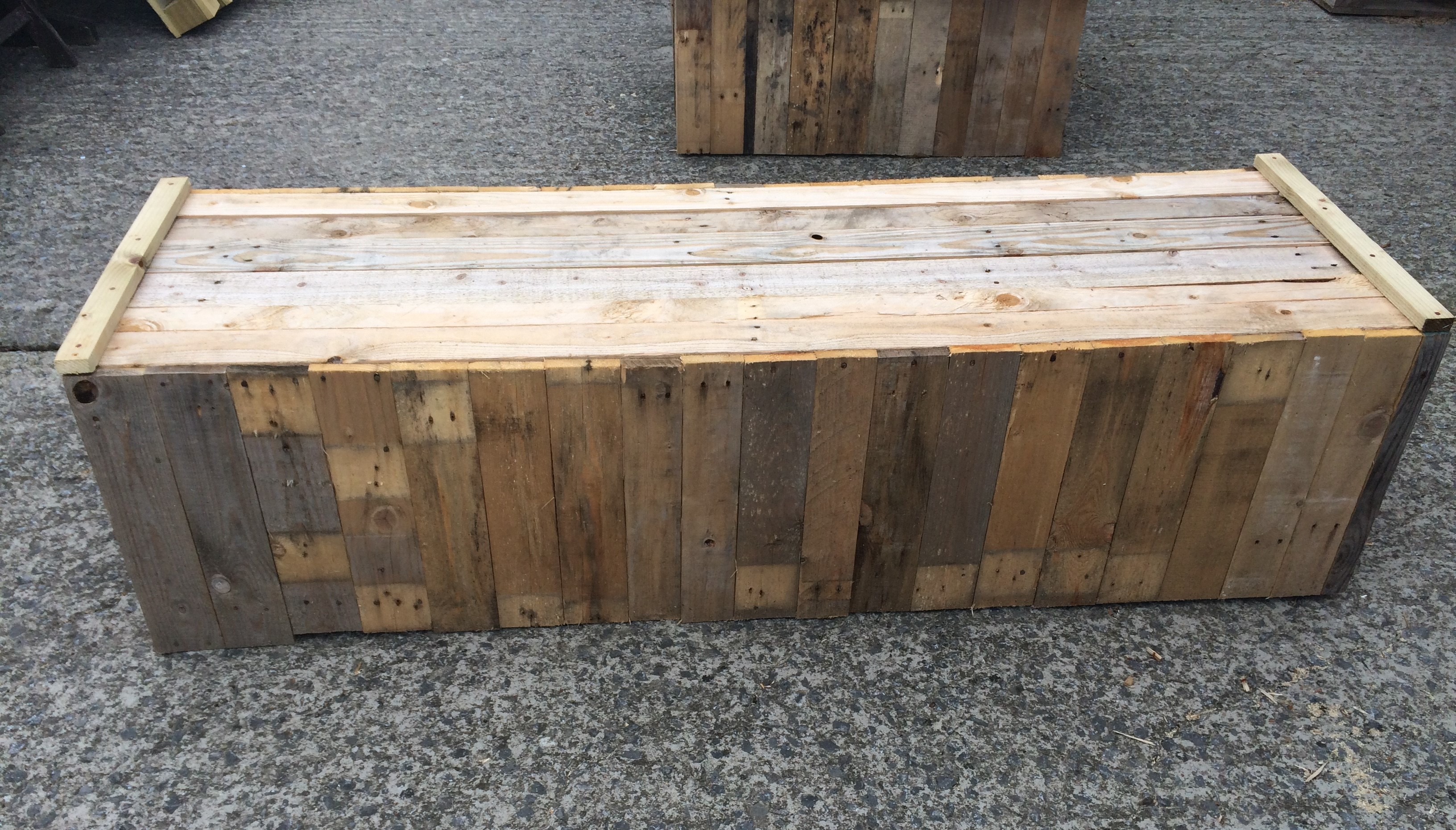 Pallet Bench