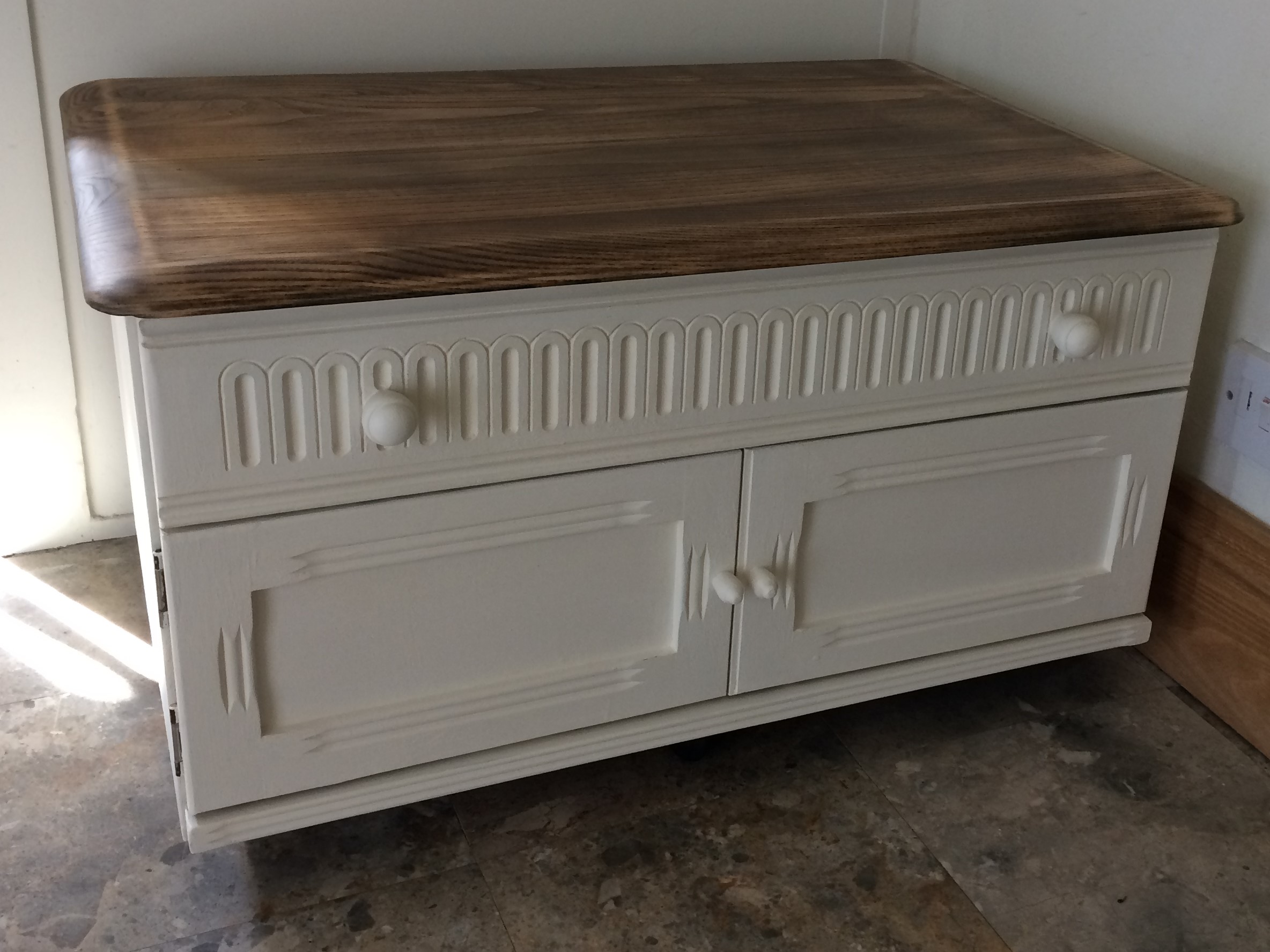 TV Cabinet